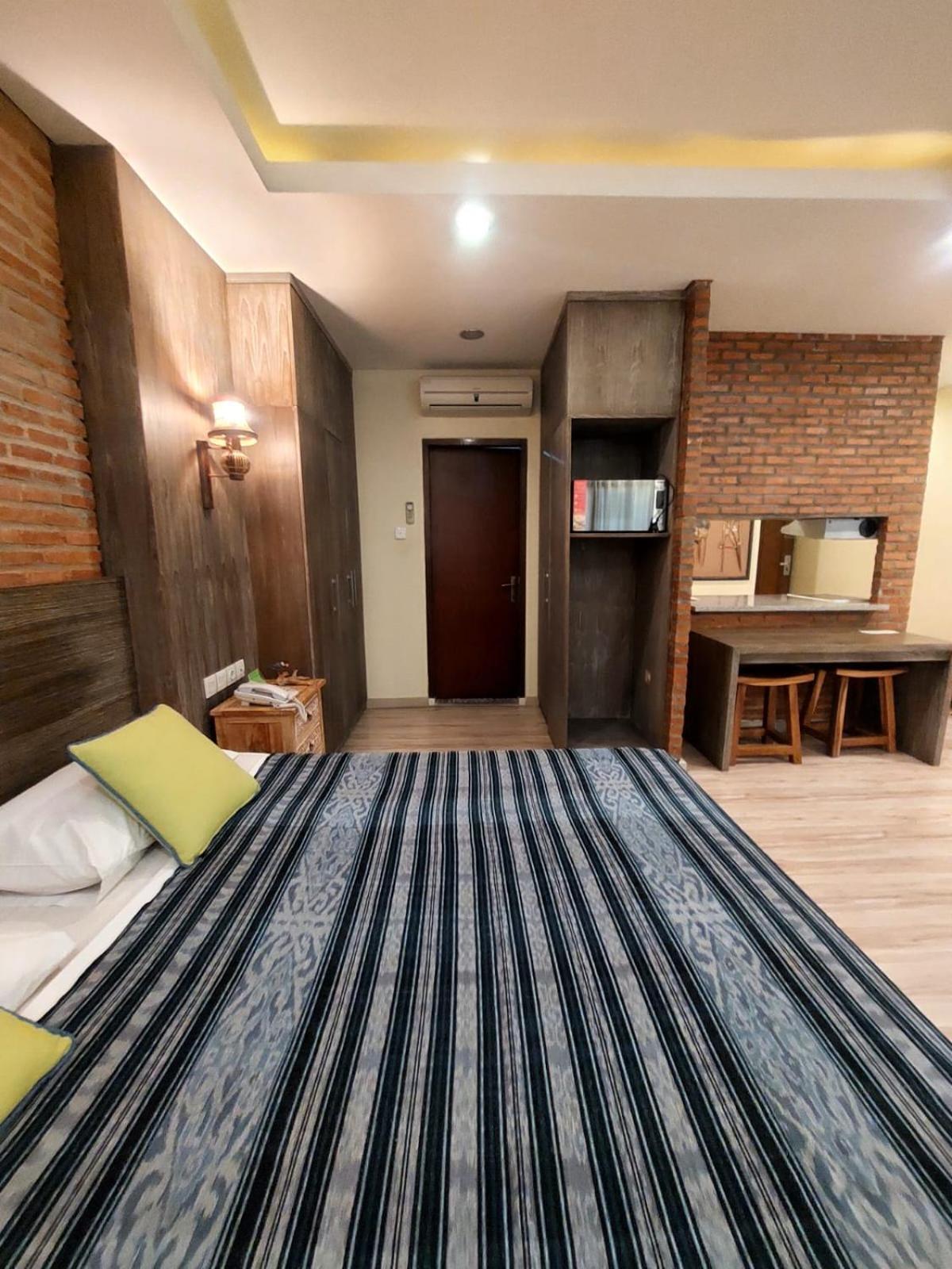 Apartemen Senayan จาการ์ตา ภายนอก รูปภาพ