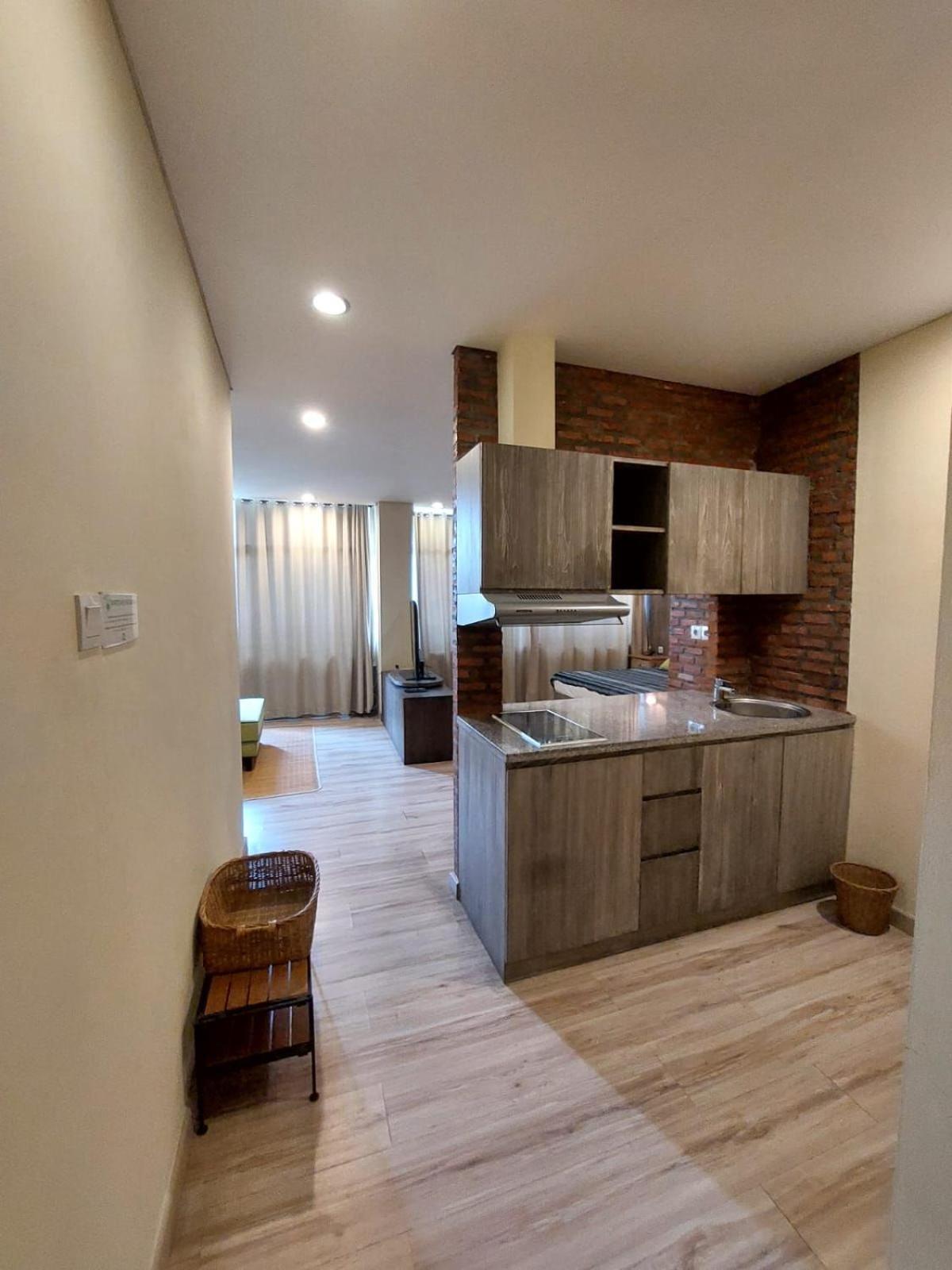 Apartemen Senayan จาการ์ตา ภายนอก รูปภาพ